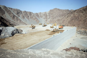 Dubai-Fujairah-Freeway.jpg